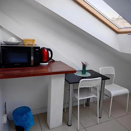 Apartamenty Hoza Attic Studio Варшава Номер фото