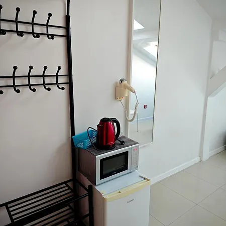 Apartamenty Hoza Attic Studio Варшава Номер фото