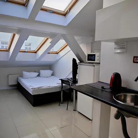 Apartamenty Hoza Attic Studio Варшава Номер фото