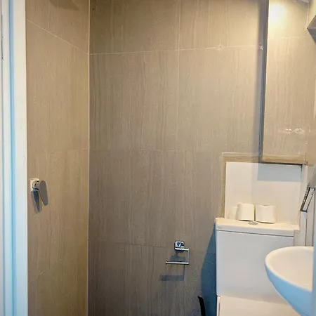 Apartamenty Hoza Attic Studio Варшава Номер фото