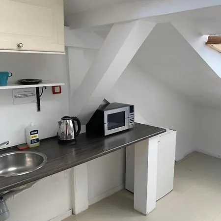 Apartamenty Hoza Attic Studio Варшава Екстер'єр фото
