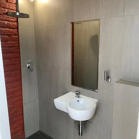Apartamenty Hoza Attic Studio Варшава Екстер'єр фото