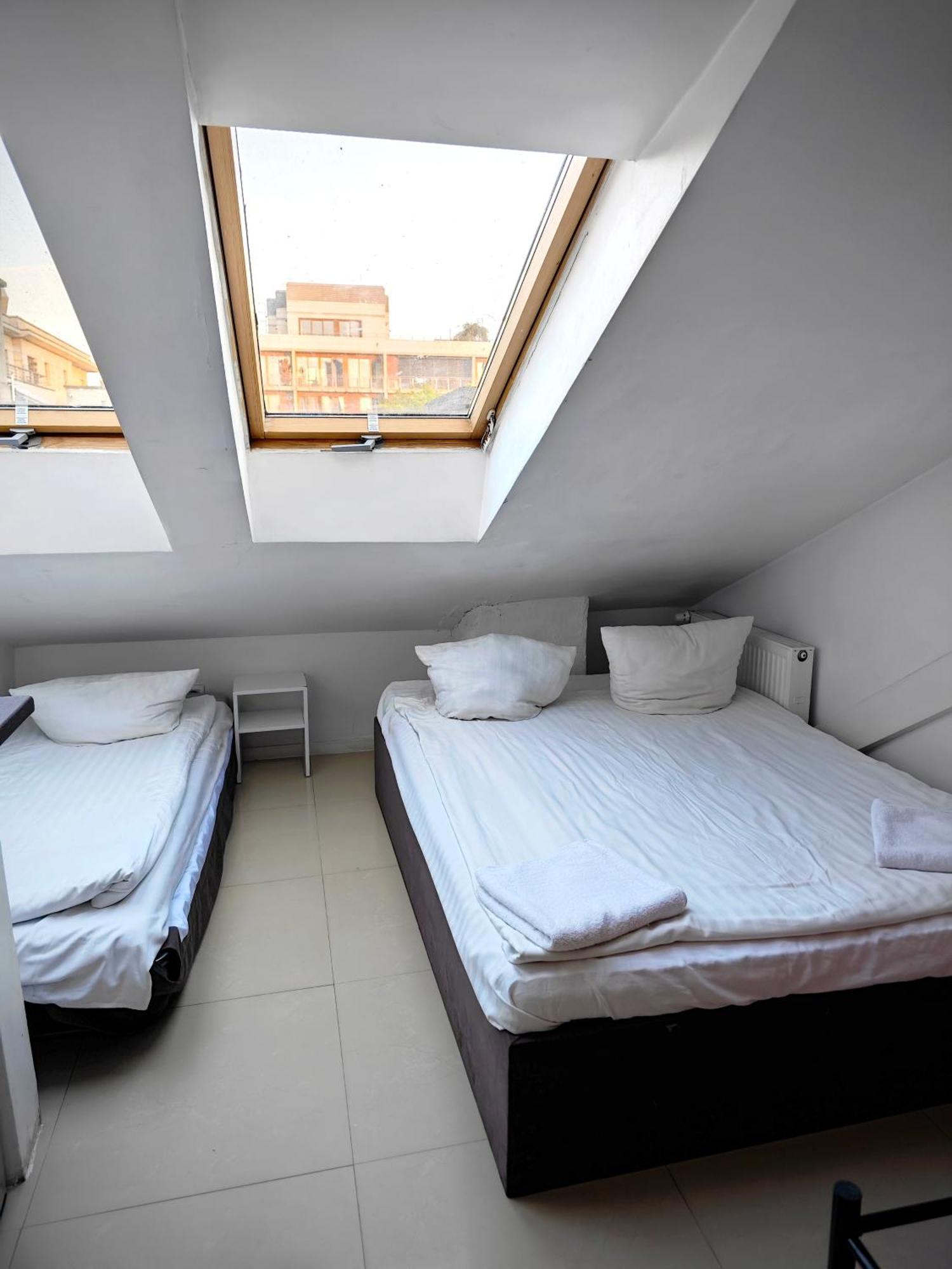 Hoza Attic * Varsovia